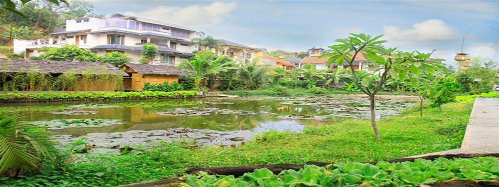 Hotel Lotus Bandung Bagian luar foto