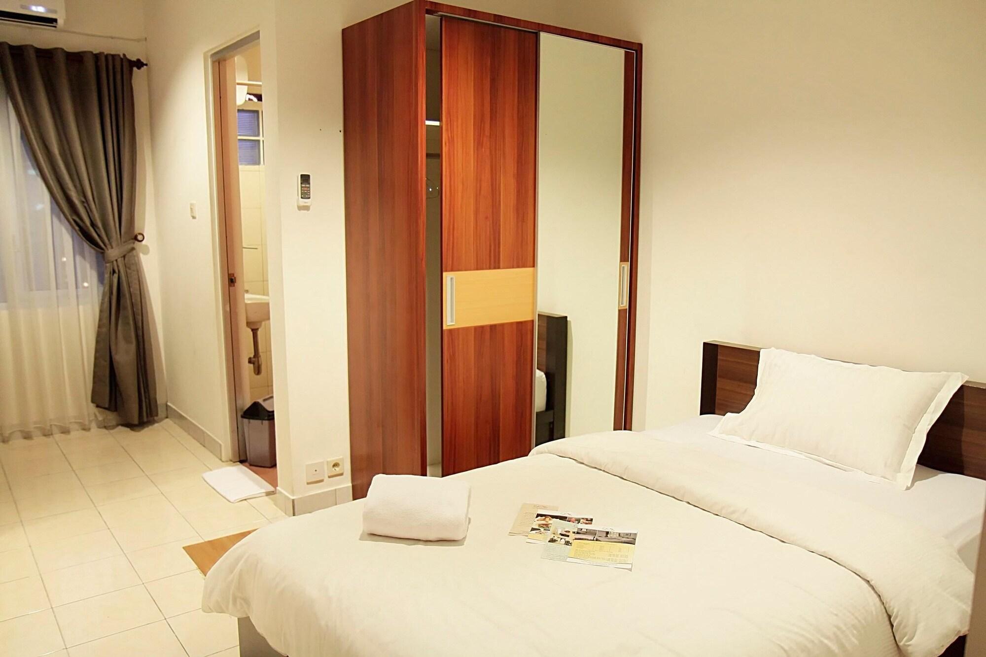 Hotel Lotus Bandung Bagian luar foto
