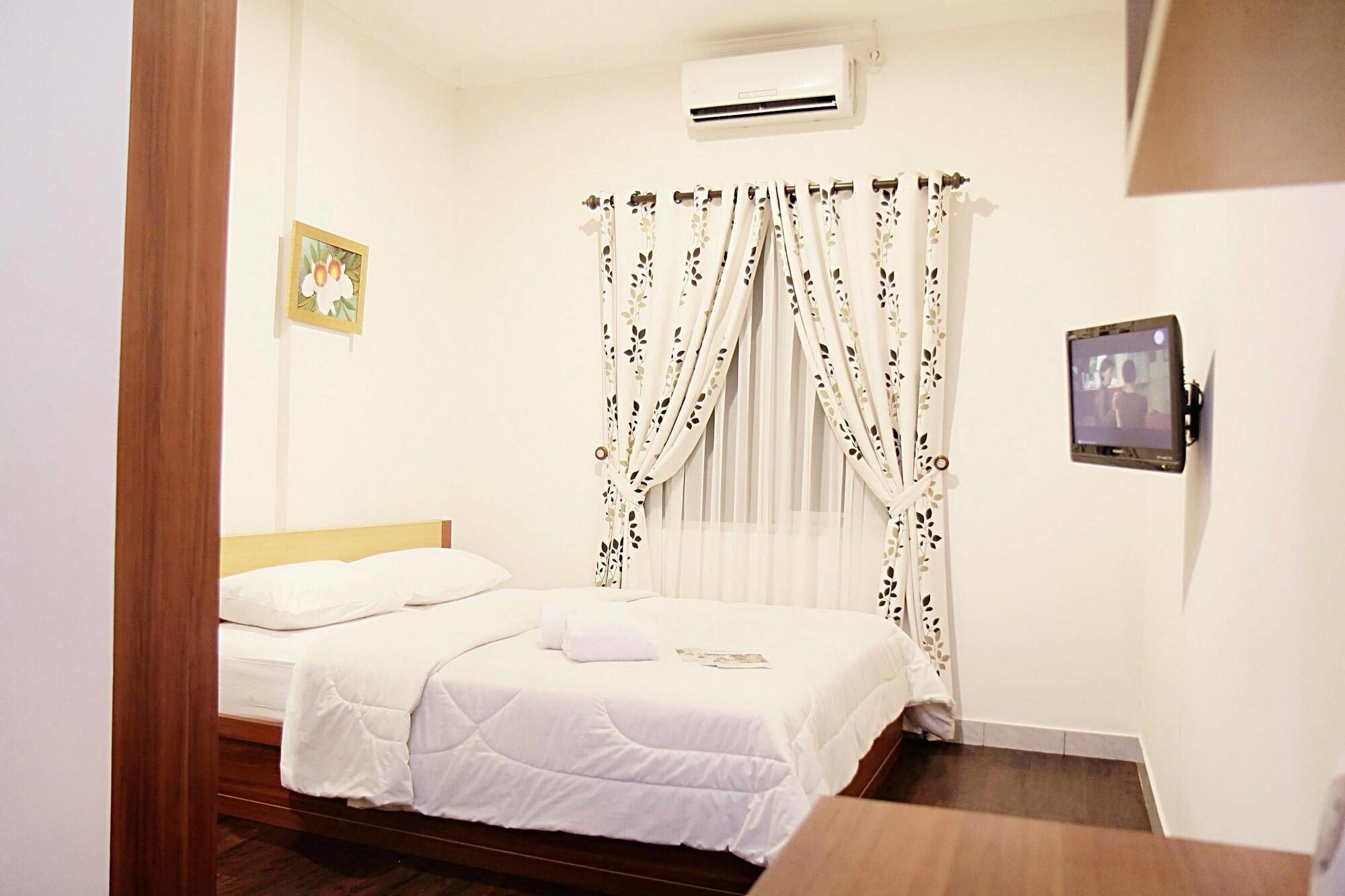 Hotel Lotus Bandung Bagian luar foto