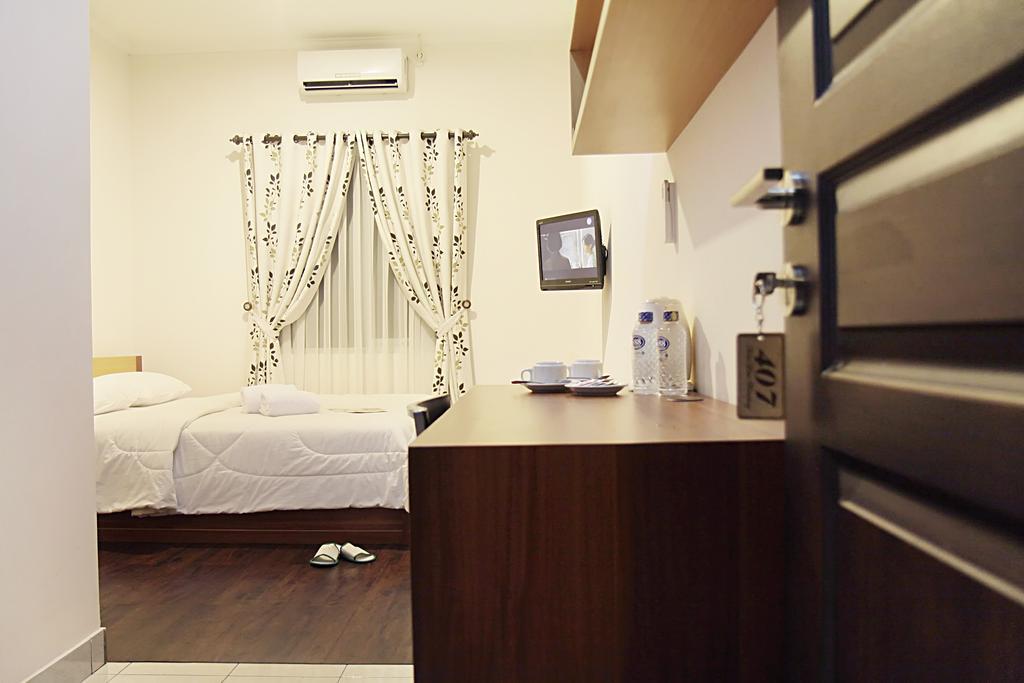Hotel Lotus Bandung Ruang foto